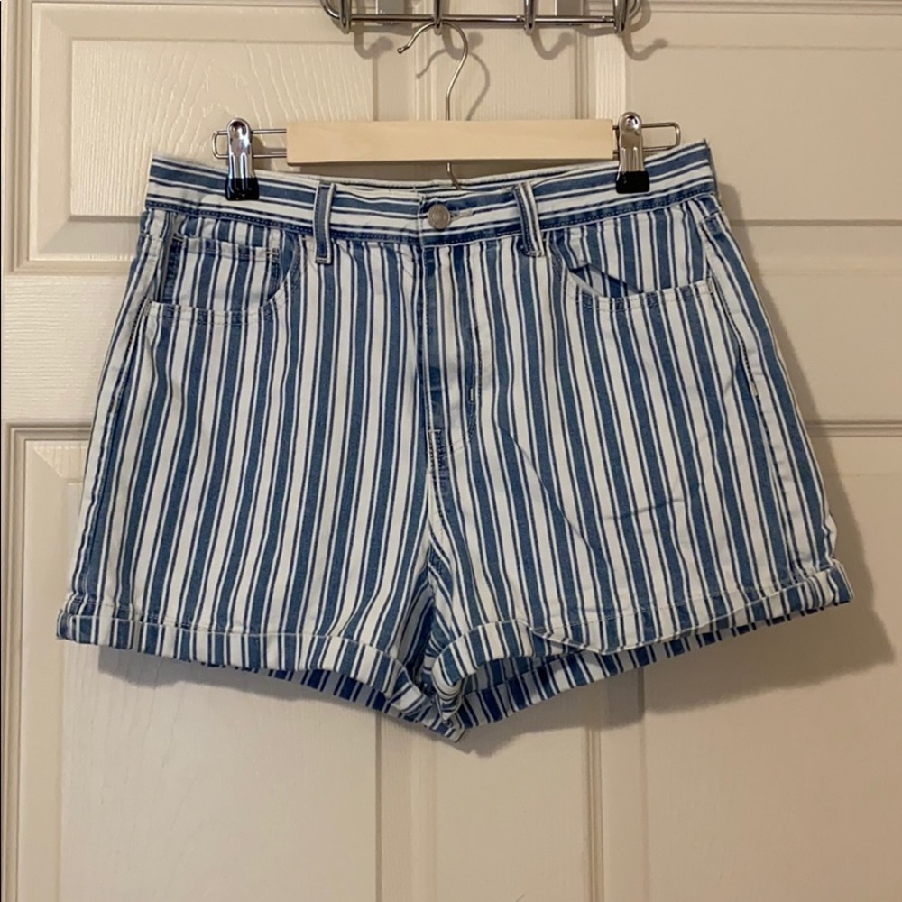 American Eagle Denim Striped Mom Shorts